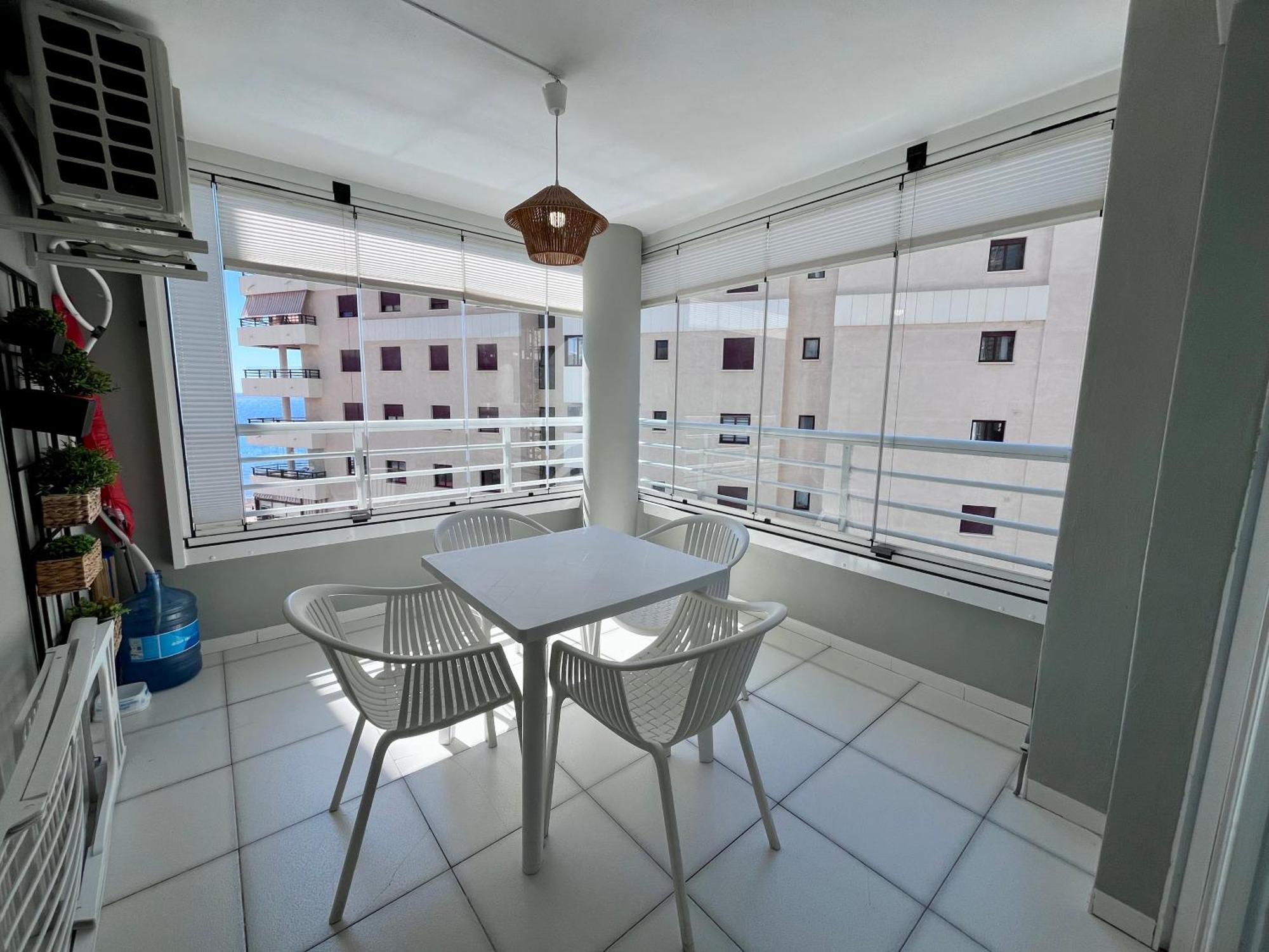 Modern Apartment On The Beach With Pool Κάλπε Εξωτερικό φωτογραφία